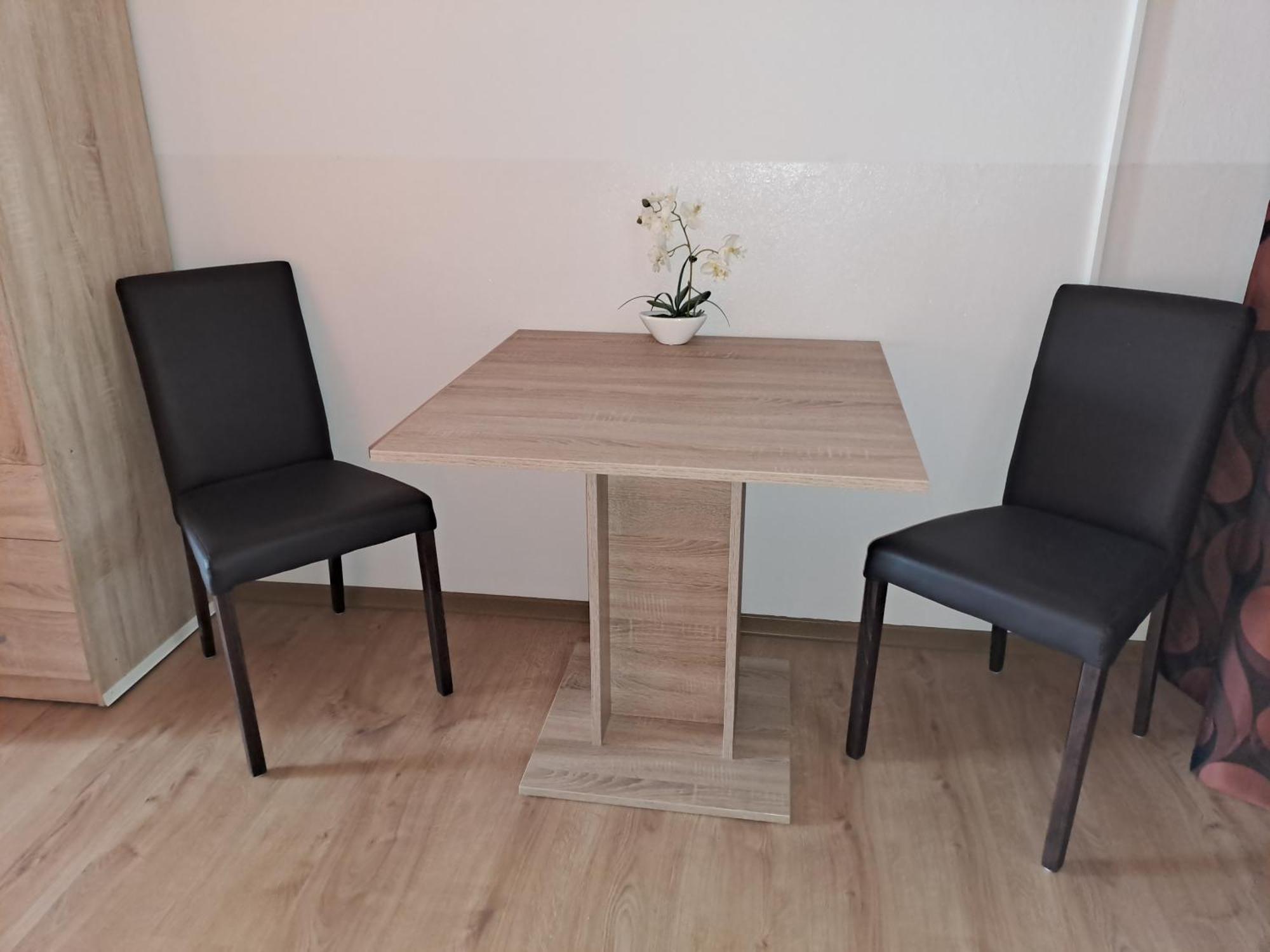 Studio Apartments Maslinik Krk Town Eksteriør bilde