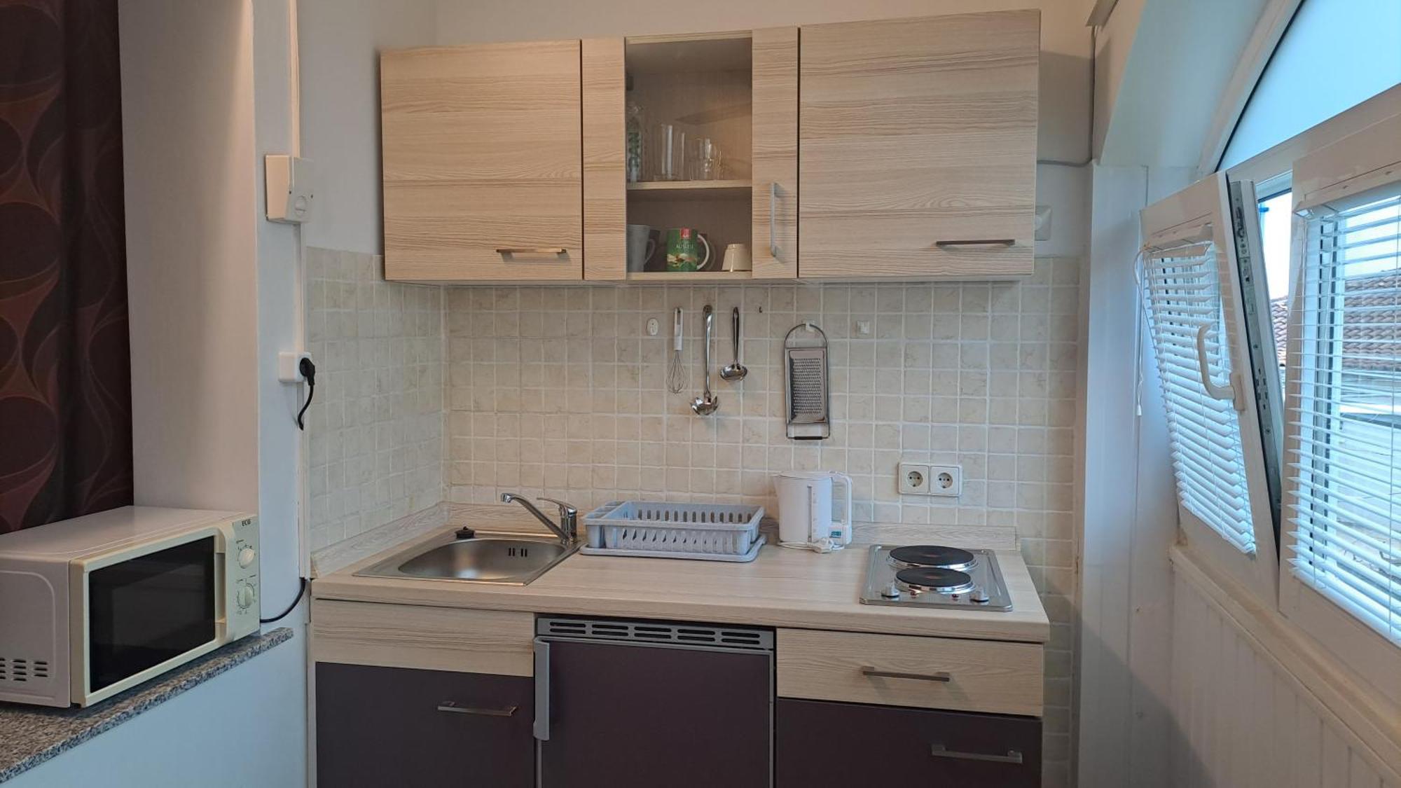 Studio Apartments Maslinik Krk Town Eksteriør bilde